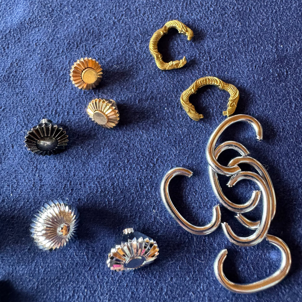 Oryginalne części do zegarków kieszonkowych – koronki, uchwyty – vintage